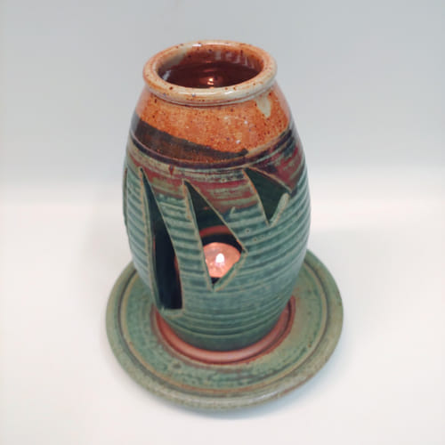 Click to view detail for #220205 Candle Lantern Green/Rust/Red $22.50
